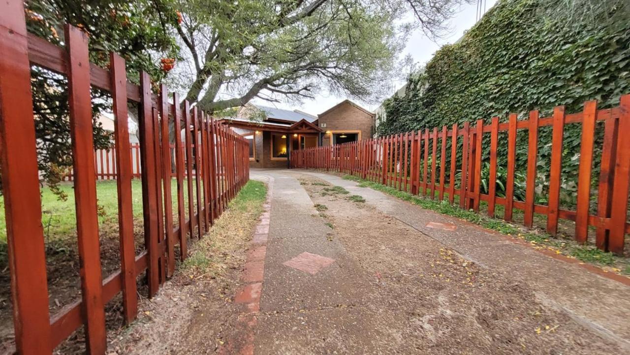 El Patio Del Aromo Apartment Пуерто Мадрин Екстериор снимка